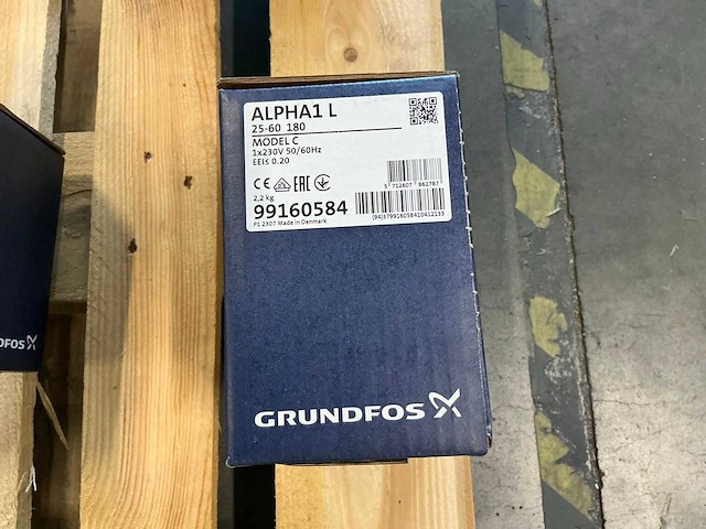 Grundfos alpha1 l 25-60 180 pomp - afbeelding 3 van  3