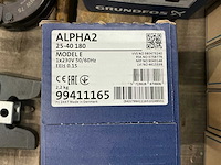 Grundfos alpha2 25-40 180 pomp - afbeelding 3 van  3