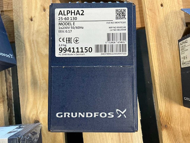 Grundfos alpha2 25-60 130 pomp - afbeelding 2 van  2