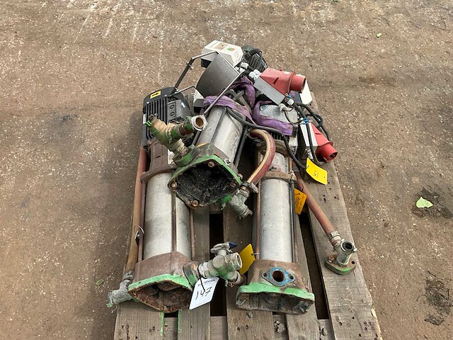 Grundfos centrifugaalpomp (3x) - afbeelding 3 van  4