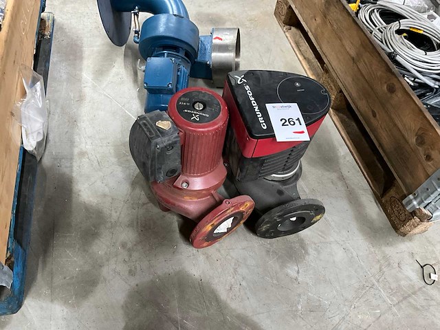 Grundfos circulatiepomp (2x) - afbeelding 1 van  4