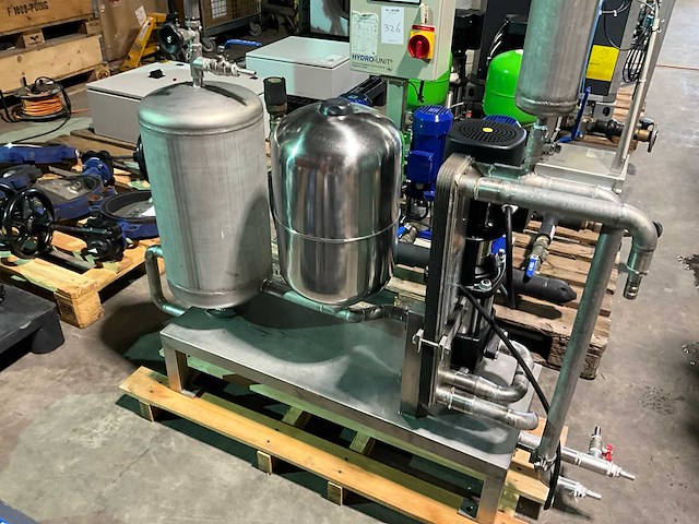 Grundfos cr15-8 rvs meertraps pompunit - afbeelding 7 van  8