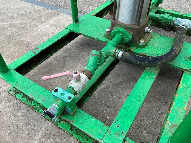 Grundfos cr3-17 a-a-a-e hooe centrifugaalpomp - afbeelding 6 van  7