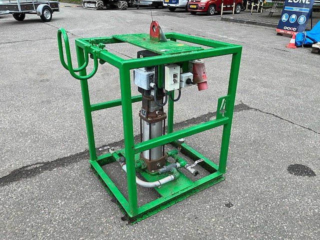 Grundfos cr5-19 a-a-a-e hooe centrifugaalpomp - afbeelding 2 van  4