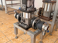 Grundfos crn1s-6 / mg100lc2 verticale meertrapspomp (2x) - afbeelding 3 van  6