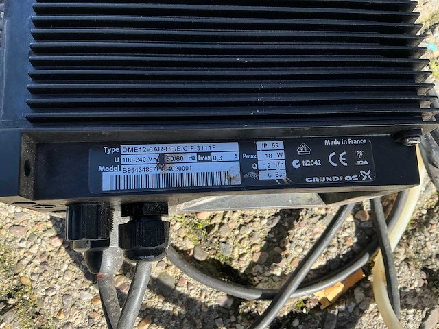 Grundfos dme12-6ar-pp/e/c-f311f doseerpomp - afbeelding 4 van  4
