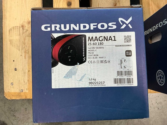 Grundfos magna1 25-60 180 pomp - afbeelding 2 van  3