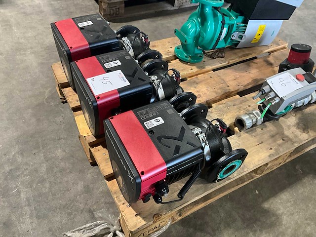 Grundfos magna3 40-100 f 220 circulatiepomp (3x) - afbeelding 3 van  5