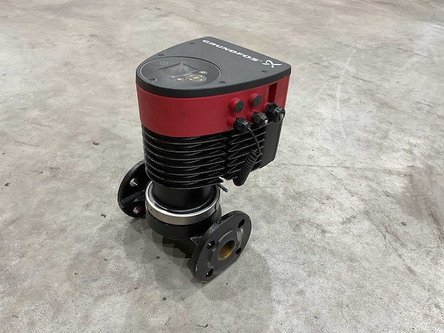 Grundfos magna3 40-120 f 250 circulatiepomp - afbeelding 1 van  2