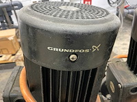 Grundfos mg80a4-19ft-100c centrifugaalpomp op skid (2x) - afbeelding 1 van  7