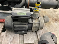Grundfos mg80a4-19ft-100c centrifugaalpomp op skid (2x) - afbeelding 4 van  7