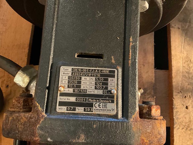 Grundfos mge132se 2-ff265-ja circulatiepomp - afbeelding 4 van  4