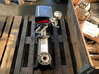 Grundfos mge132se 2-ff265-ja circulatiepomp - afbeelding 1 van  4