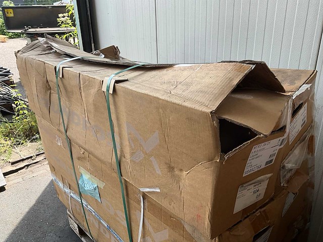 Grundfos mtr1-36/25 a-w-a-huuv verticale meertraps centrifugaal en schroefpomp - afbeelding 2 van  3