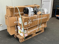 Grundfos mtr15-12/2 a-w-a-huuv verticale meertraps centrifugaal en schroefpomp (6x) - afbeelding 3 van  5