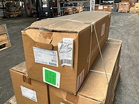 Grundfos mtr5-17/12 a-w-a-huuv verticale meertraps centrifugaal en schroefpomp - afbeelding 2 van  3
