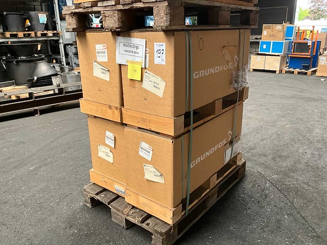 Grundfos mts20-40 r38 dq-t schroefspindelpomp (4x) - afbeelding 2 van  3