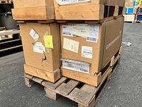 Grundfos mts20-40 r38 dq-t schroefspindelpomp - afbeelding 2 van  3