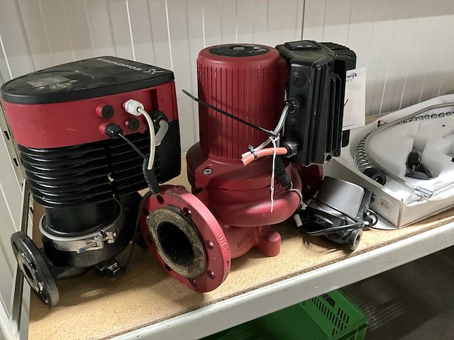 Grundfos pompunit (2x) - afbeelding 1 van  3