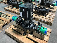 Grundfos rp 125-70/4 centrifugaalpomp - afbeelding 1 van  3