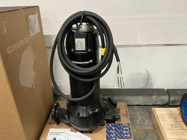 Grundfos slv 80.80.240.# pompunit - afbeelding 2 van  7