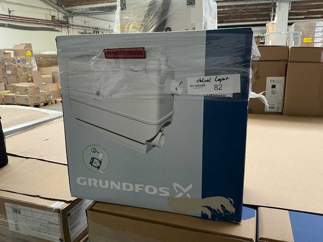 Grundfos sololift 2 (c-3) opvoerpomp - afbeelding 2 van  3