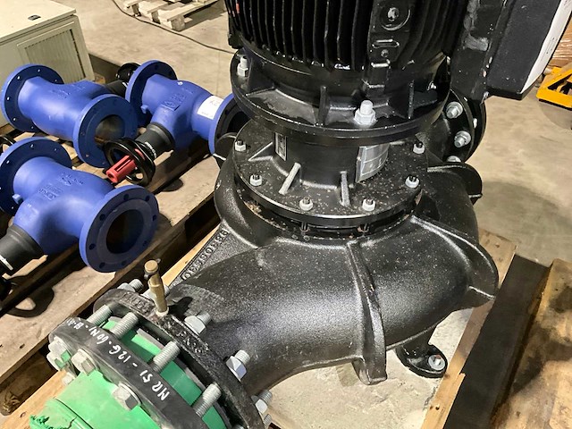 Grundfos tp 200-200/4 centrifugaalpomp - afbeelding 7 van  7