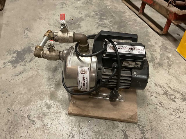 Grundfos ups-8-8-cvbp beregeningspomp - afbeelding 1 van  2