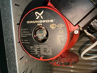Grundfos ups tf120 circulatiepomp (2x) - afbeelding 2 van  2