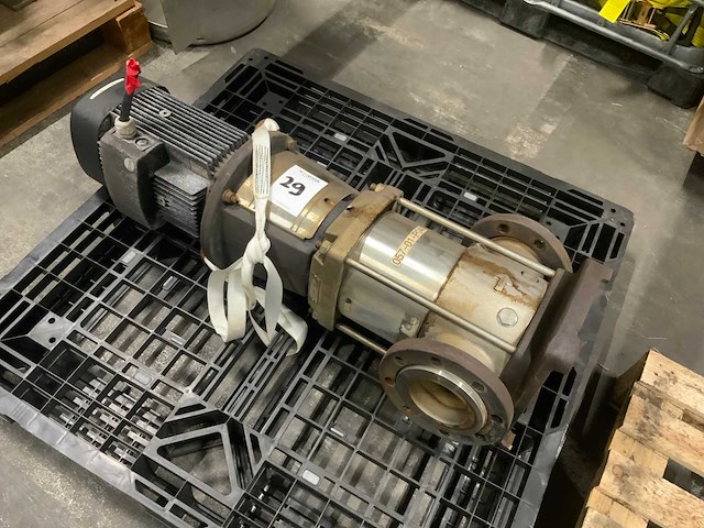 Grundfos verticale centrifugaalpomp - afbeelding 3 van  7