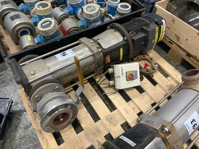 Grundfos verticale centrifugaalpomp - afbeelding 1 van  5