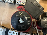 Grundfos waterpomp (3x) - afbeelding 4 van  4