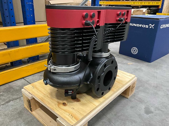 Grundfoss magna 3 d circulatiepomp 80-80 flens 360mm pn10 230v - afbeelding 3 van  8