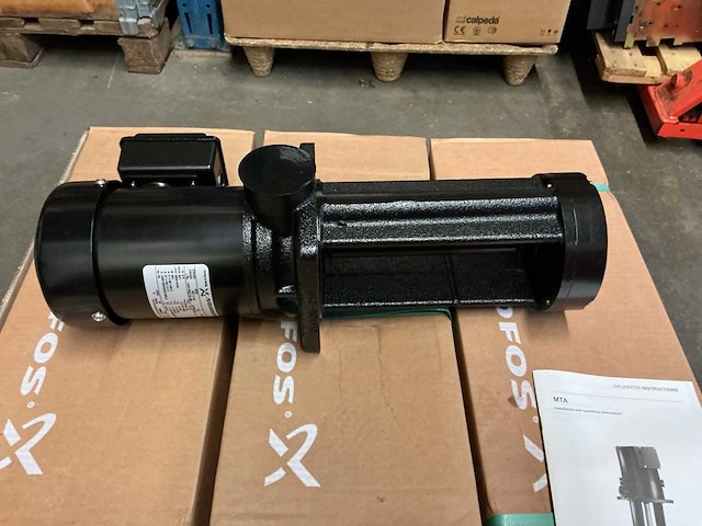 Grundfoss mta120-250a-w-a-b insteek pomp (3x) - afbeelding 2 van  7