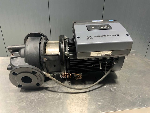 Grundfoss tpe 50 290/2-s a-f-a-baae waterpomp - afbeelding 2 van  7