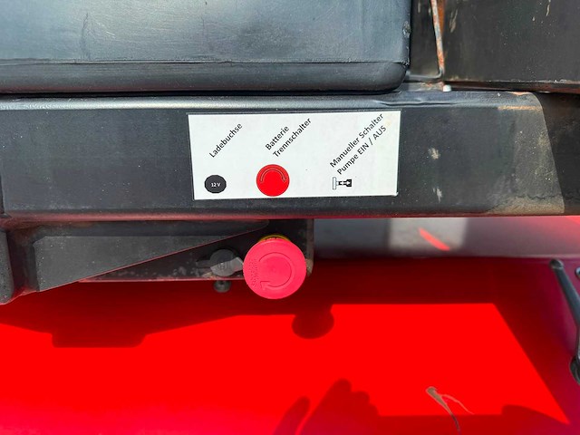 Grunig - 2021 - gse1500 - straatveegmachine - afbeelding 4 van  16