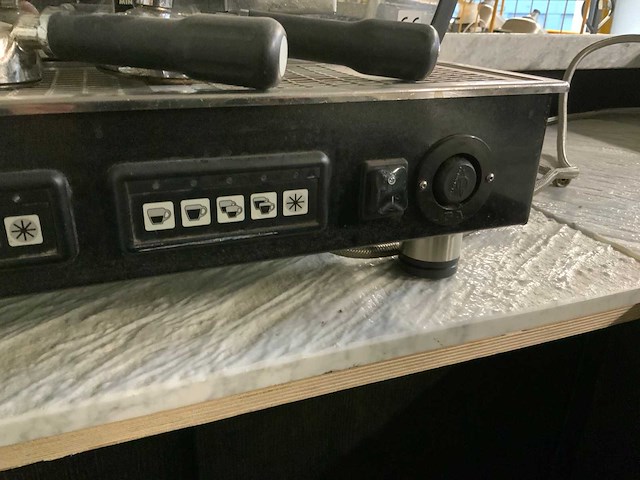 Gruppo argentini la nuova era koffie- & espressomachine - afbeelding 9 van  12