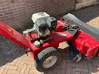 Gs engineering 1010 hb 1010hb zelfrijdende hydraulische veegmachine - afbeelding 1 van  8