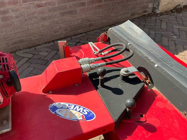 Gs engineering 1010 hb 1010hb zelfrijdende hydraulische veegmachine - afbeelding 4 van  17