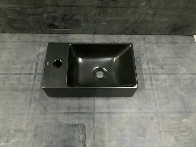 Gsi - fontein 40 x 23 cm - afbeelding 1 van  3