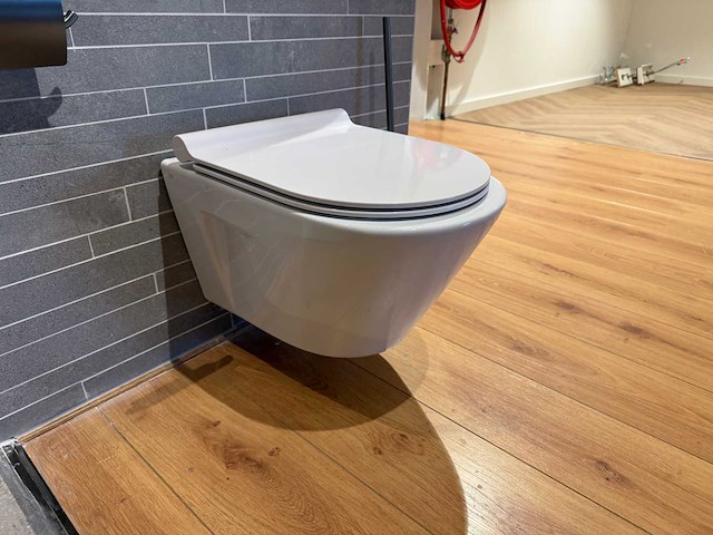 Gsi - wandcloset met toiletaccessoires - afbeelding 4 van  10