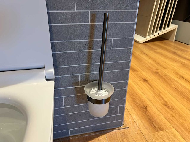 Gsi - wandcloset met toiletaccessoires - afbeelding 10 van  10