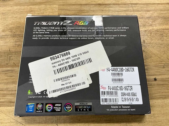 G.skill trident z rgb f4-4400c18d-16gtzr - afbeelding 2 van  2