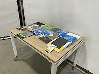 Gsm en tablet benodigdheden - afbeelding 1 van  5