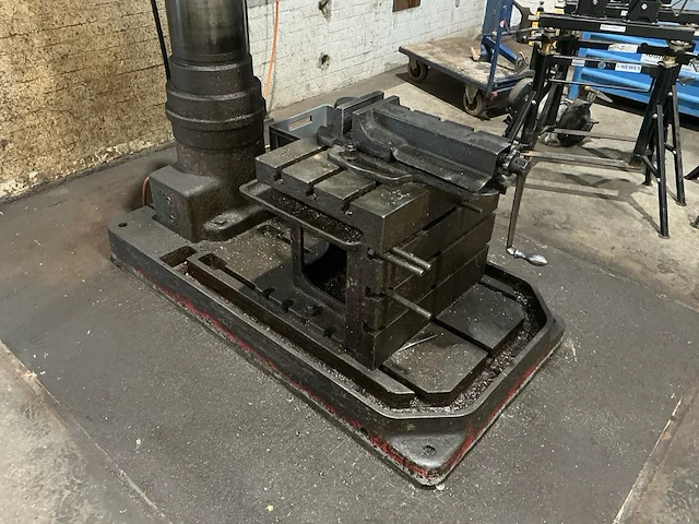 Gsp 405 d 100 kolomboormachine - afbeelding 4 van  9