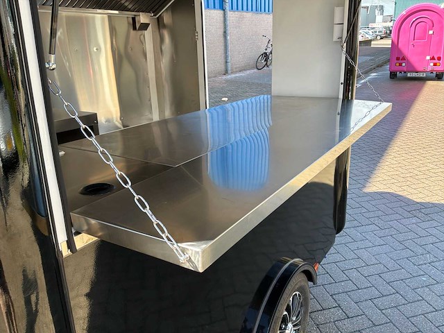 Gt compact pro 160 foodtrucks - afbeelding 21 van  28