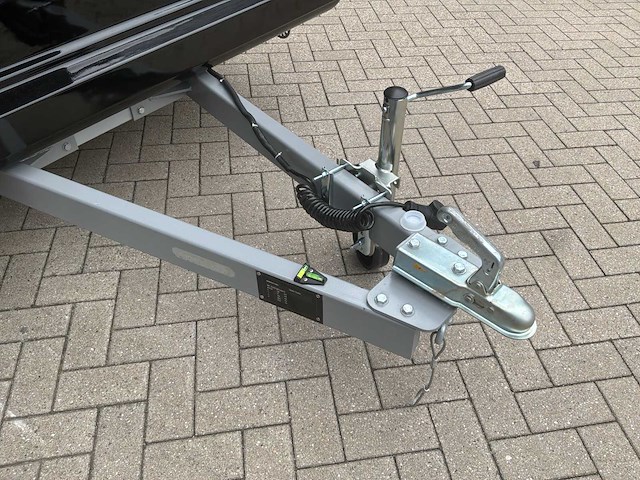 Gt compact pro 200 foodtrucks - afbeelding 17 van  26