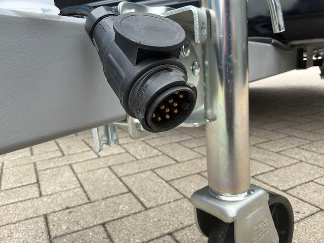 Gt compact pro 200 foodtrucks - afbeelding 18 van  26