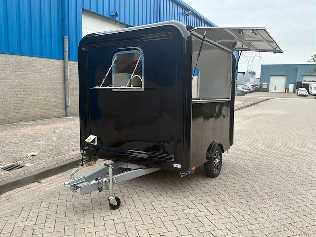 Gt compact pro 200 foodtrucks - afbeelding 12 van  26