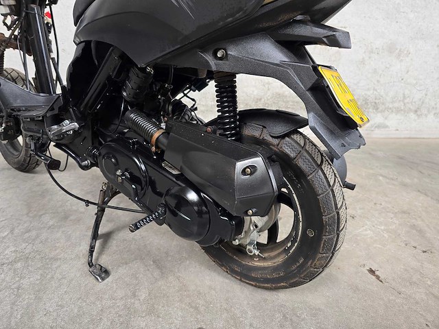 Gts - bromscooter - sirocco - 4t 45km uitvoering frt07h - afbeelding 2 van  10